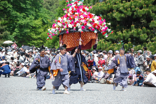 葵祭 風流傘 取物舎人