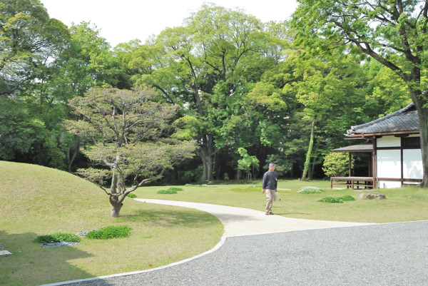 閑院宮邸跡庭園