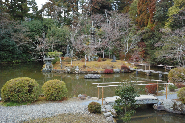 清凉 寺 庭園